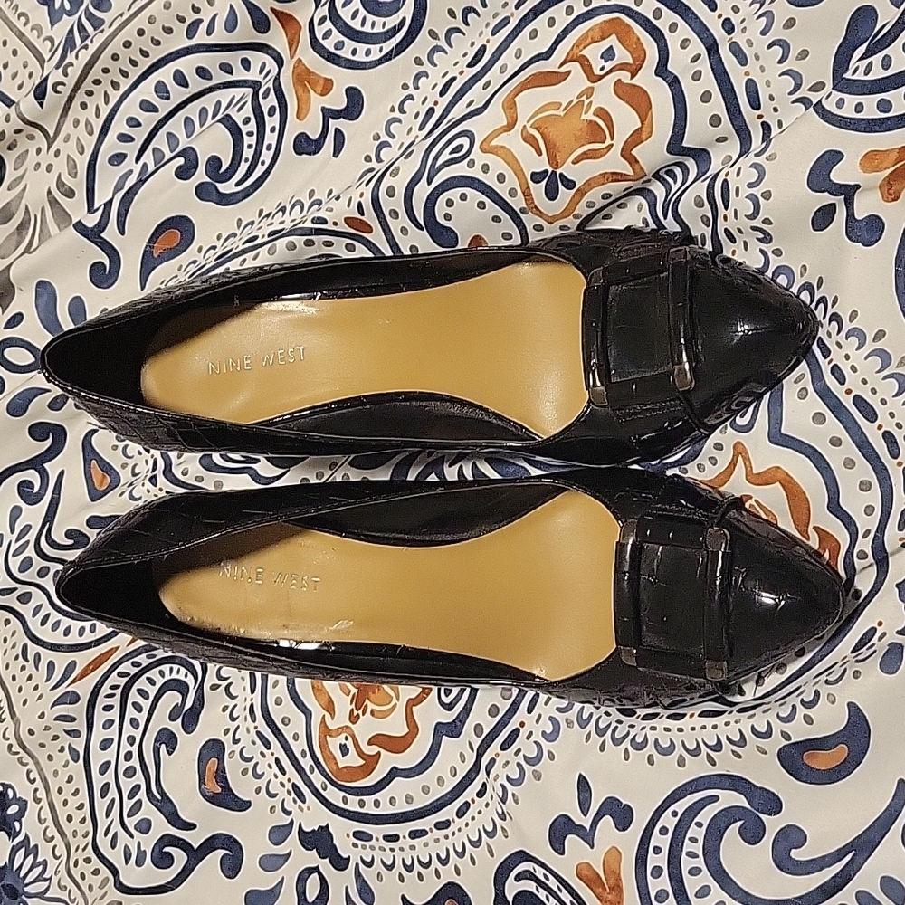 Nine West pumps